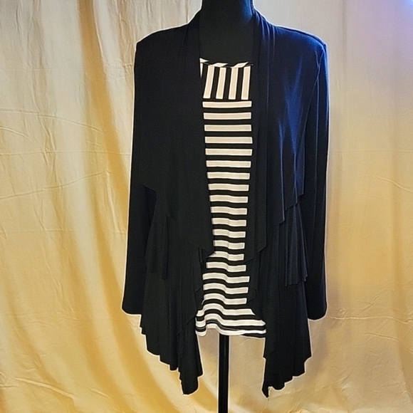 AB Studio Sweaters - AB Studio, black long-sleeved cardigan